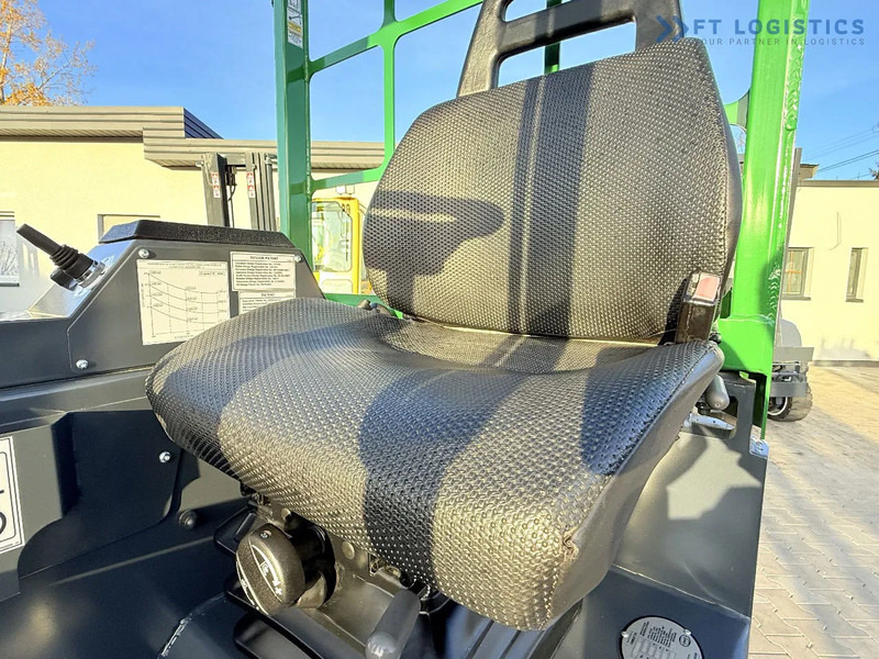 Carretilla de 4 vías Combilift CB4000 / GAS / TRIPLEX 5200MM / FREE LIFT / FORK POSITIONER / SIDE SHIFT / EXCELLENT CONDITION / Wide range of four-way and side: foto 13 Carretilla de 4 vías Combilift CB4000 / GAS / TRIPLEX 5200MM / FREE LIFT / FORK POSITIONER / SIDE SHIFT / EXCELLENT CONDITION / Wide range of four-way and side: foto 13