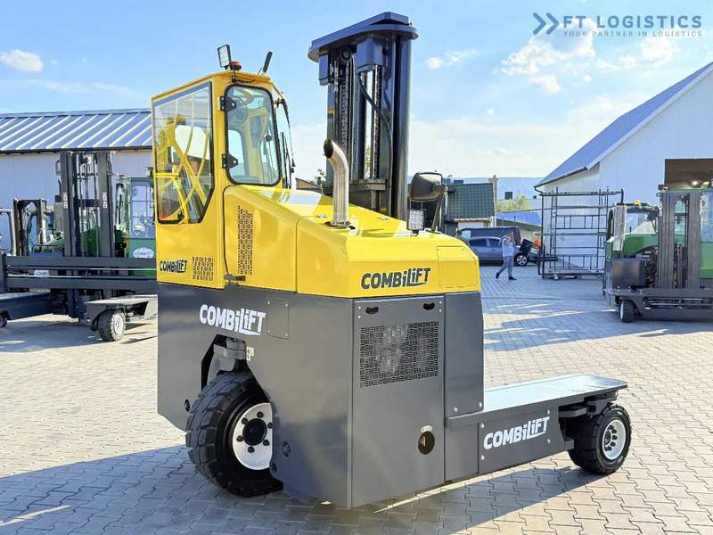 Carretilla de 4 vías Combilift Combilift C5000 / DIESEL / TRIPLEX 6000MM / FREE LIFT / FORK POSITIONER / BUILT-IN SCALE / HEATING / FULL CABIN / PERFECT CONDIT: foto 10 Carretilla de 4 vías Combilift Combilift C5000 / DIESEL / TRIPLEX 6000MM / FREE LIFT / FORK POSITIONER / BUILT-IN SCALE / HEATING / FULL CABIN / PERFECT CONDIT: foto 10