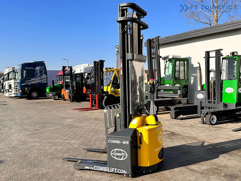 Combilift WR-4 / DUPLEX / 4.5M / 2017 / ONLY 30 MTH / LIKE NEW / 1500KG - Apilador: foto 1 Combilift WR-4 / DUPLEX / 4.5M / 2017 / ONLY 30 MTH / LIKE NEW / 1500KG - Apilador: foto 1