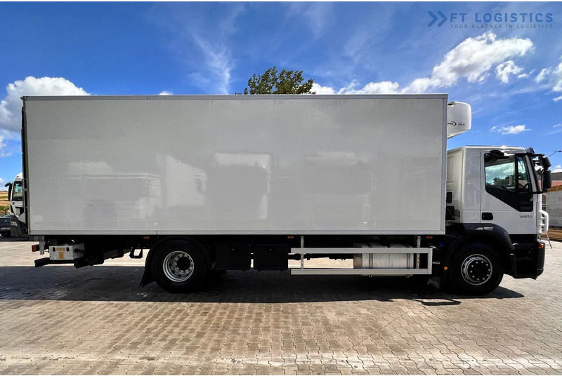 Camión frigorífico Iveco Stralis 420 STRALIS 420 / Refrigerated Truck / Carrier Supra 950 / 19 Pallets / Tail Lift / Tires: foto 16
