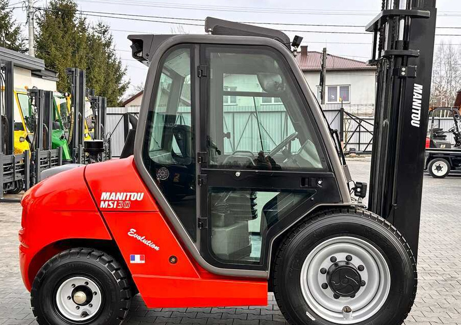 Carretilla todo terreno Manitou MSI30 / DIESEL / DUPLEX / 3400MM / CABIN / FORK POSITIONER / SIDE SHIFT / LIKE NEW: foto 34
