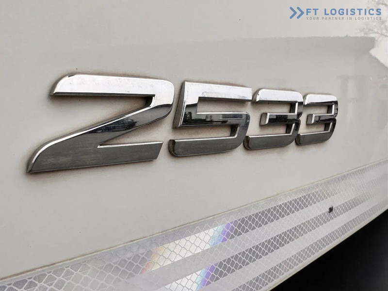 Mercedes-Benz Actros 2532 ANTOS 2533 / TAIL LIFT / 19X PALLETS / TIRES 80% / PERFECT CONDITION! - Camión frigorífico: foto 5 Mercedes-Benz Actros 2532 ANTOS 2533 / TAIL LIFT / 19X PALLETS / TIRES 80% / PERFECT CONDITION! - Camión frigorífico: foto 5