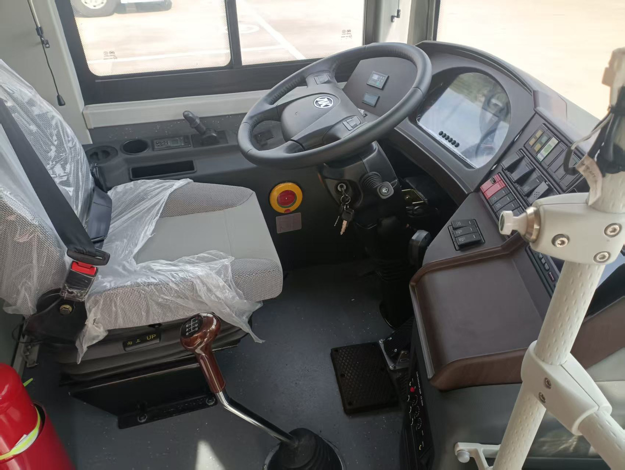 ANKAI 30 seats - Autocar: foto 3 ANKAI 30 seats - Autocar: foto 3