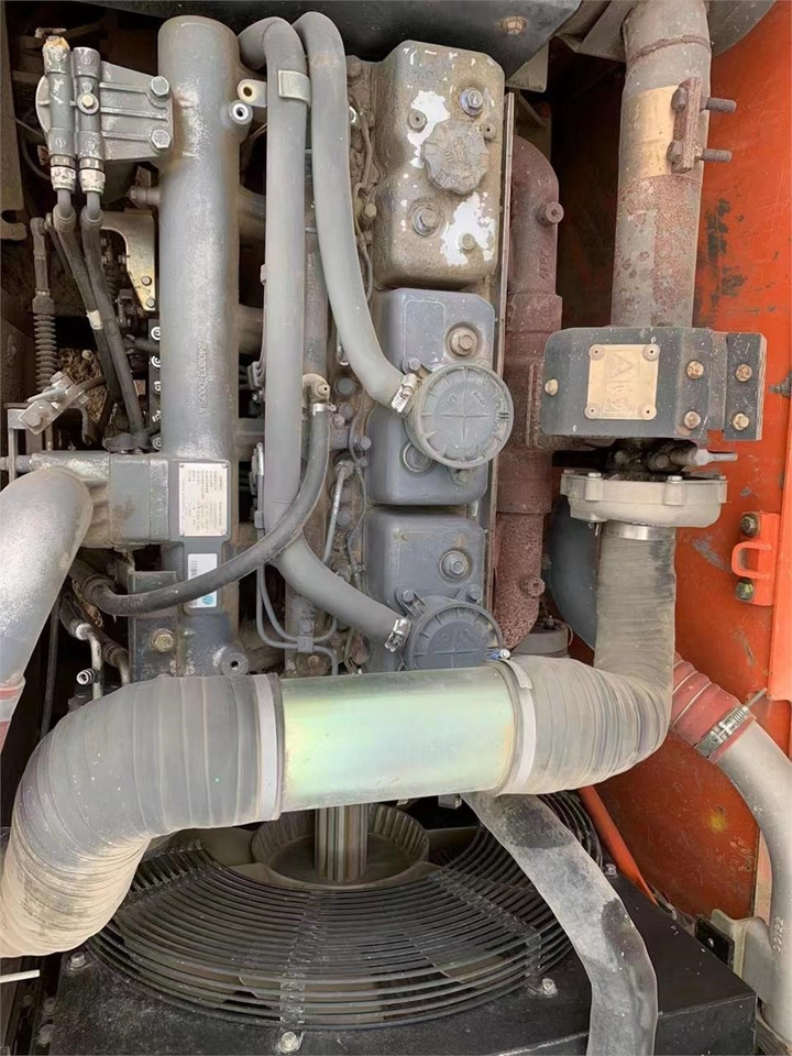 DOOSAN DE08TIA - Motor para Excavadora: foto 1 DOOSAN DE08TIA - Motor para Excavadora: foto 1