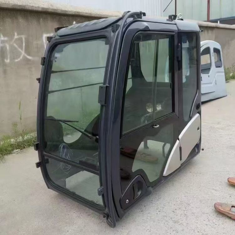 HITACHI ZX210-3 - Cabina para Excavadora: foto 1 HITACHI ZX210-3 - Cabina para Excavadora: foto 1