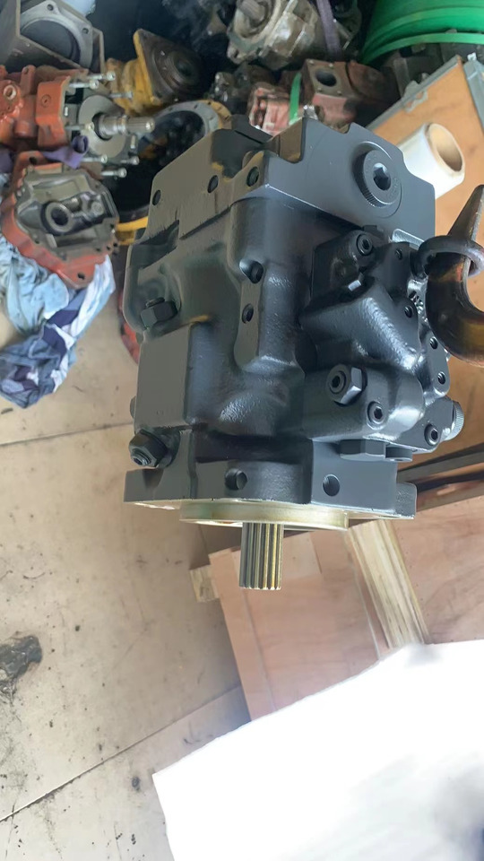 KOMATSU 708-1t-00540 - Implemento para Bulldozer: foto 2 KOMATSU 708-1t-00540 - Implemento para Bulldozer: foto 2