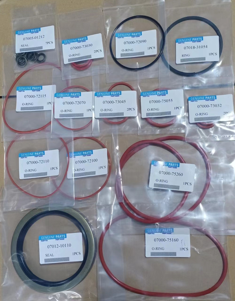 KOMATSU 07012-10110   07000-72090  07018-31054  07000-75260 - Kit de reparación de motores para Excavadora: foto 1 KOMATSU 07012-10110   07000-72090  07018-31054  07000-75260 - Kit de reparación de motores para Excavadora: foto 1