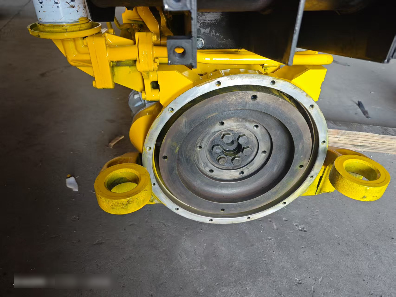 KOMATSU 4D95LE - Motor para Excavadora: foto 3 KOMATSU 4D95LE - Motor para Excavadora: foto 3