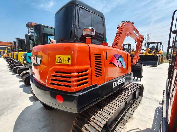 90% New Mini Excavator Doosan DH55, 5-Ton Mini Used High Quality - Miniexcavadora: foto 4 90% New Mini Excavator Doosan DH55, 5-Ton Mini Used High Quality - Miniexcavadora: foto 4