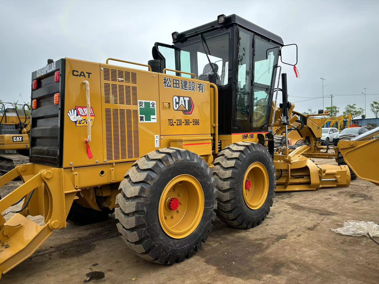 CATERPILLAR used second-hand grader CAT140K - Grader: foto 3 CATERPILLAR used second-hand grader CAT140K - Grader: foto 3