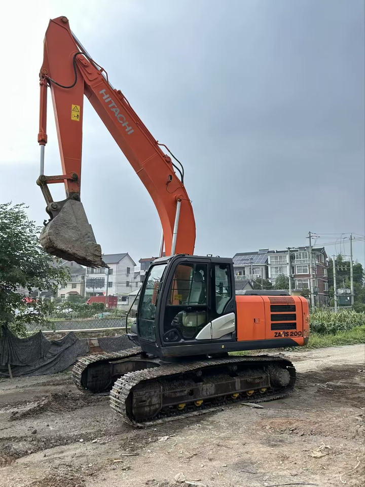 CRAWLER EXCAVATOR Original Japan Hitachi ZX200-5 Excavator Hitachi Excavator in Low Price for Hot Sale - Excavadora de cadenas: foto 2 CRAWLER EXCAVATOR Original Japan Hitachi ZX200-5 Excavator Hitachi Excavator in Low Price for Hot Sale - Excavadora de cadenas: foto 2