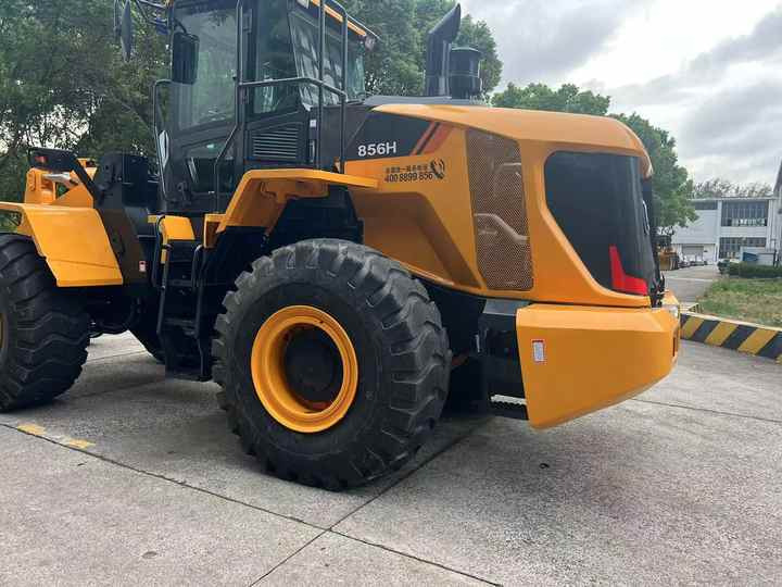 Excellent Condition China Famous Brand LiuGong Brand Wheel Loader Used 856 Loader Used 50 Front End Loader for Sale Price - Cargadora de ruedas: foto 3 Excellent Condition China Famous Brand LiuGong Brand Wheel Loader Used 856 Loader Used 50 Front End Loader for Sale Price - Cargadora de ruedas: foto 3