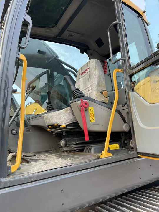 Good Condition VOLVO EC480DL Excavator Low Price Large Hydraulic Crawler Excavator volvo 480dl for Sale - Excavadora de cadenas: foto 2 Good Condition VOLVO EC480DL Excavator Low Price Large Hydraulic Crawler Excavator volvo 480dl for Sale - Excavadora de cadenas: foto 2