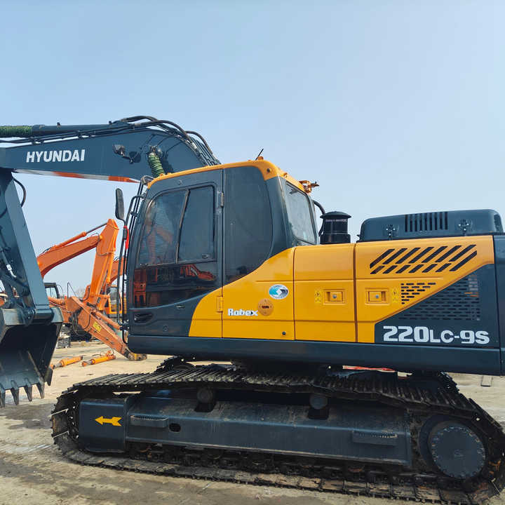 Hyundai 220LC-9S Used Excavator for Mining & Construction | Price Negotiable, Global Shipping - Excavadora de cadenas: foto 1 Hyundai 220LC-9S Used Excavator for Mining & Construction | Price Negotiable, Global Shipping - Excavadora de cadenas: foto 1