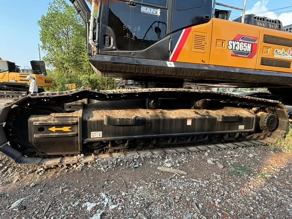 SANY used excavator good condition SANY SY365H - Maquinaria de construcción: foto 4 SANY used excavator good condition SANY SY365H - Maquinaria de construcción: foto 4