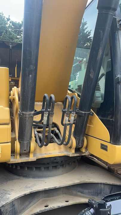 Original Japan Cheap Crawler Cat Excavator Cat 320d Used Excavator Caterpillar Machinery Digger Used CAT 320D Excavators - Excavadora de cadenas: foto 5 Original Japan Cheap Crawler Cat Excavator Cat 320d Used Excavator Caterpillar Machinery Digger Used CAT 320D Excavators - Excavadora de cadenas: foto 5
