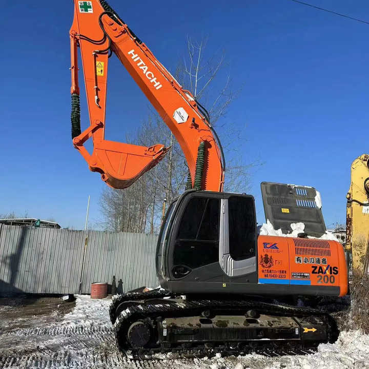 Original Japan Hitachi ZX200-3 Excavator Hitachi Excavator in Low Price for Hot Sale - Excavadora de cadenas: foto 1 Original Japan Hitachi ZX200-3 Excavator Hitachi Excavator in Low Price for Hot Sale - Excavadora de cadenas: foto 1