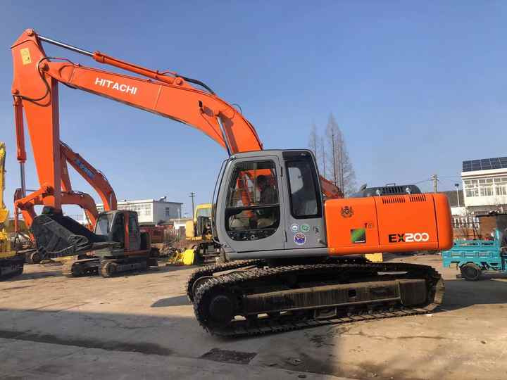 Original Japan Hitachi ZX200 Excavator Hitachi Excavator in Low Price for Hot Sale - Excavadora de cadenas: foto 3 Original Japan Hitachi ZX200 Excavator Hitachi Excavator in Low Price for Hot Sale - Excavadora de cadenas: foto 3