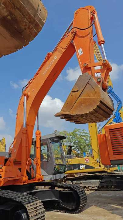 Original Japan Hitachi ZX450 Excavator Hitachi Excavator in Low Price for Hot Sale - Excavadora de cadenas: foto 5 Original Japan Hitachi ZX450 Excavator Hitachi Excavator in Low Price for Hot Sale - Excavadora de cadenas: foto 5