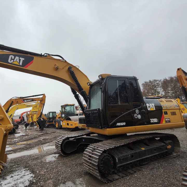 Reasonable Price Japan Original 330d2 Caterpillar Excavator CAT USED 329D2 320D2 325D 315D Excavator - Excavadora de cadenas: foto 3 Reasonable Price Japan Original 330d2 Caterpillar Excavator CAT USED 329D2 320D2 325D 315D Excavator - Excavadora de cadenas: foto 3
