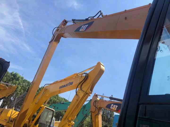 Used CAT 330D 30T Second Hand Japan Original Large Excavator Mining Construction Excavators Hot Sale 320 330 336 323 Long Arm - Excavadora: foto 4 Used CAT 330D 30T Second Hand Japan Original Large Excavator Mining Construction Excavators Hot Sale 320 330 336 323 Long Arm - Excavadora: foto 4