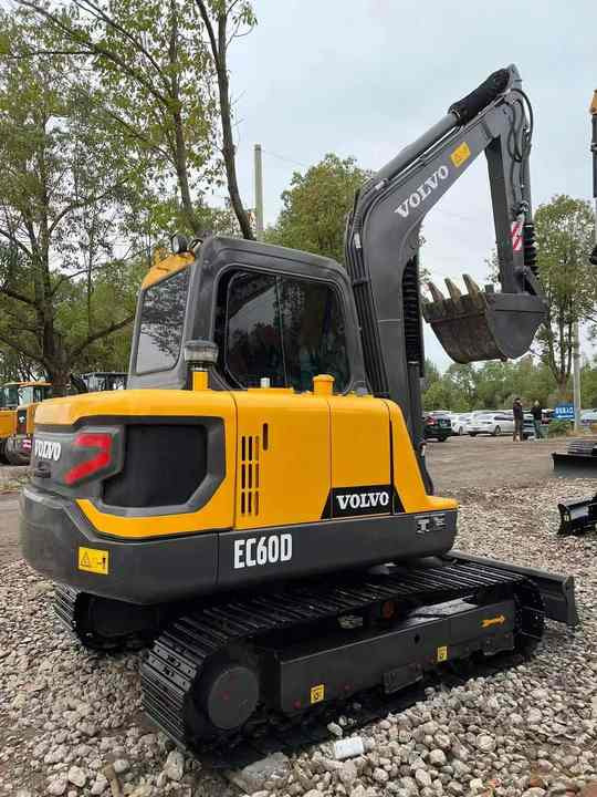 Used Digger VOLVO EC60 Construction Machinery Construction Digger Used VOLVO EC60 Cheap Excavator - Excavadora de cadenas: foto 3 Used Digger VOLVO EC60 Construction Machinery Construction Digger Used VOLVO EC60 Cheap Excavator - Excavadora de cadenas: foto 3