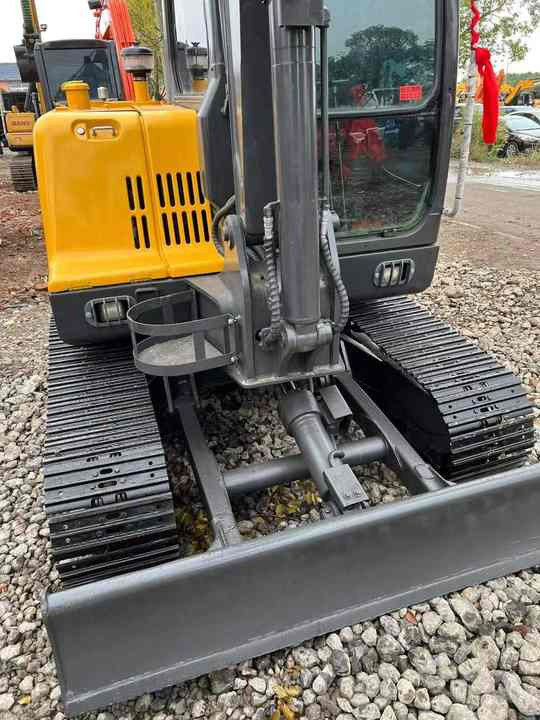 Used Digger VOLVO EC60 Construction Machinery Construction Digger Used VOLVO EC60 Cheap Excavator - Excavadora de cadenas: foto 2 Used Digger VOLVO EC60 Construction Machinery Construction Digger Used VOLVO EC60 Cheap Excavator - Excavadora de cadenas: foto 2