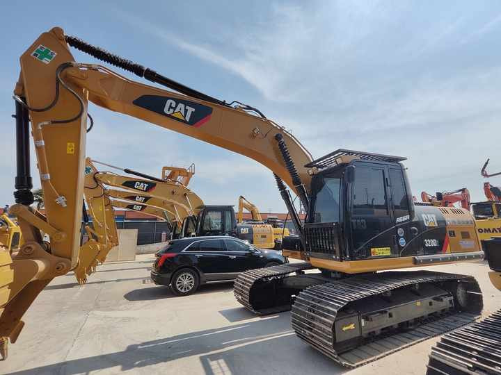 Used Excavator Catterpiller Cat320D with Wide Track Shoe Hot Sale Used Engineering & Construction Machinery - Excavadora: foto 2 Used Excavator Catterpiller Cat320D with Wide Track Shoe Hot Sale Used Engineering & Construction Machinery - Excavadora: foto 2