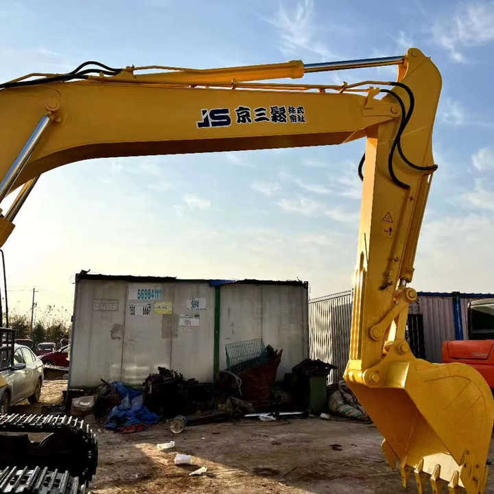 Used Good Quality Japan Original PC200-7 in Good Condition PC200-7 Komatsu - Excavadora de cadenas: foto 1 Used Good Quality Japan Original PC200-7 in Good Condition PC200-7 Komatsu - Excavadora de cadenas: foto 1