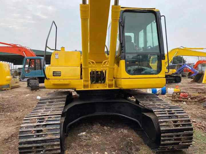 Used Good Quality Japan Original PC200-7 in Good Condition PC200-7 Komatsu - Excavadora de cadenas: foto 4 Used Good Quality Japan Original PC200-7 in Good Condition PC200-7 Komatsu - Excavadora de cadenas: foto 4