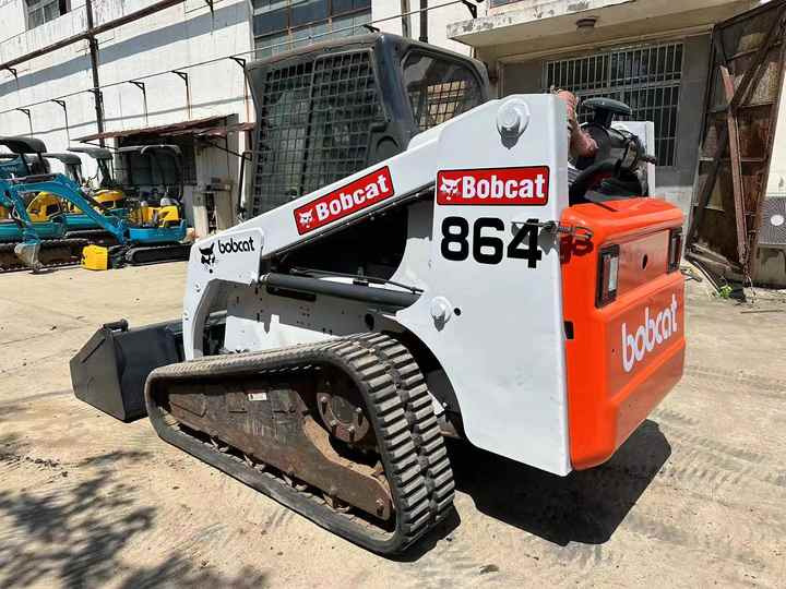 Used Heavy Construction Equipment Crawler bobcat T864 Second Hand Smaller Skid Steers Used Machine for Sale - Minicargadora: foto 4 Used Heavy Construction Equipment Crawler bobcat T864 Second Hand Smaller Skid Steers Used Machine for Sale - Minicargadora: foto 4