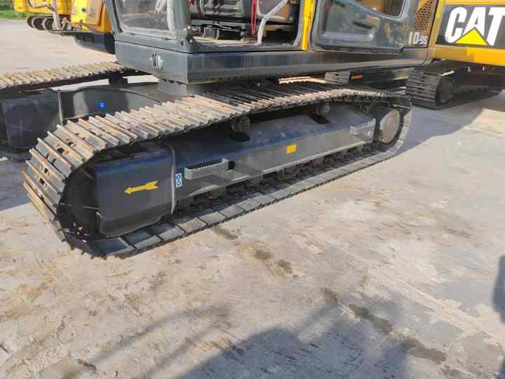 Used Hyundai210-9 21T Second Hand Korea Original Large Hot Sale - Excavadora: foto 4 Used Hyundai210-9 21T Second Hand Korea Original Large Hot Sale - Excavadora: foto 4
