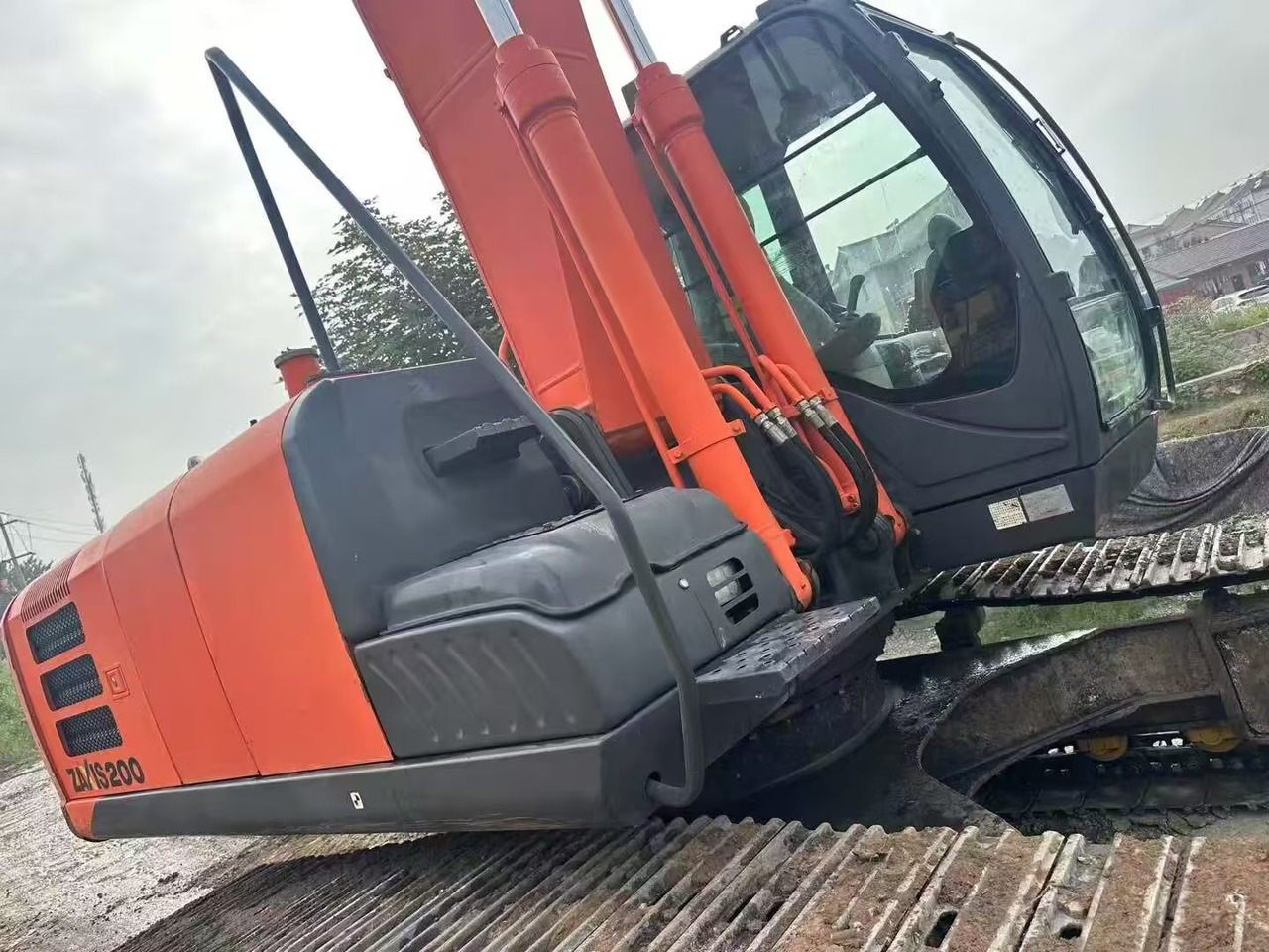 Used excavator second hand HITACHI ZX200-5G - Excavadora de cadenas: foto 5 Used excavator second hand HITACHI ZX200-5G - Excavadora de cadenas: foto 5