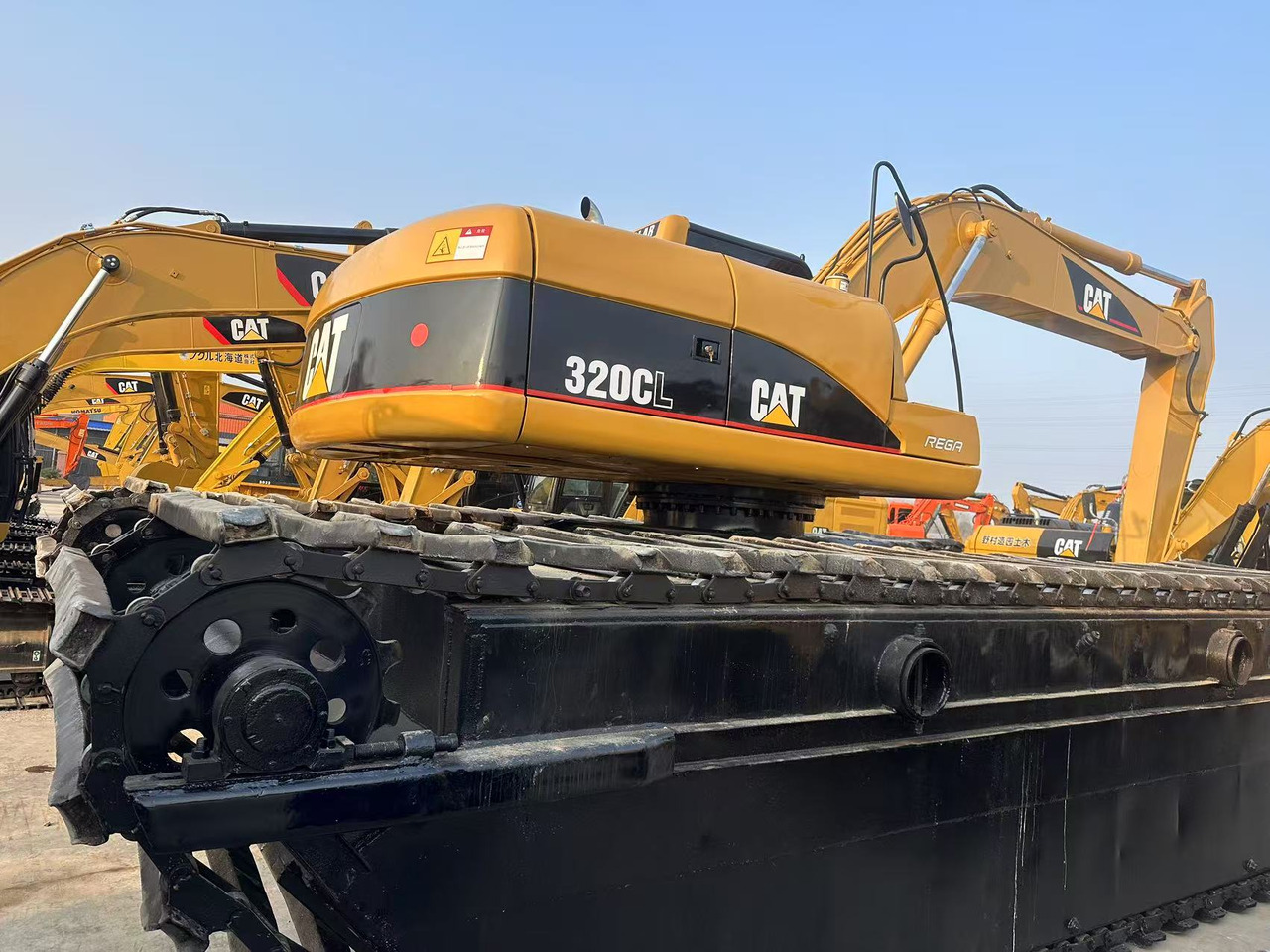 CATERPILLAR 320C - Excavadora anfibia: foto 5 CATERPILLAR 320C - Excavadora anfibia: foto 5