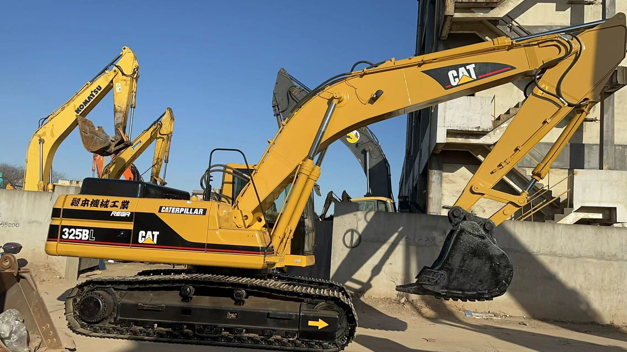CATERPILLAR 325BL - Excavadora de cadenas: foto 3 CATERPILLAR 325BL - Excavadora de cadenas: foto 3