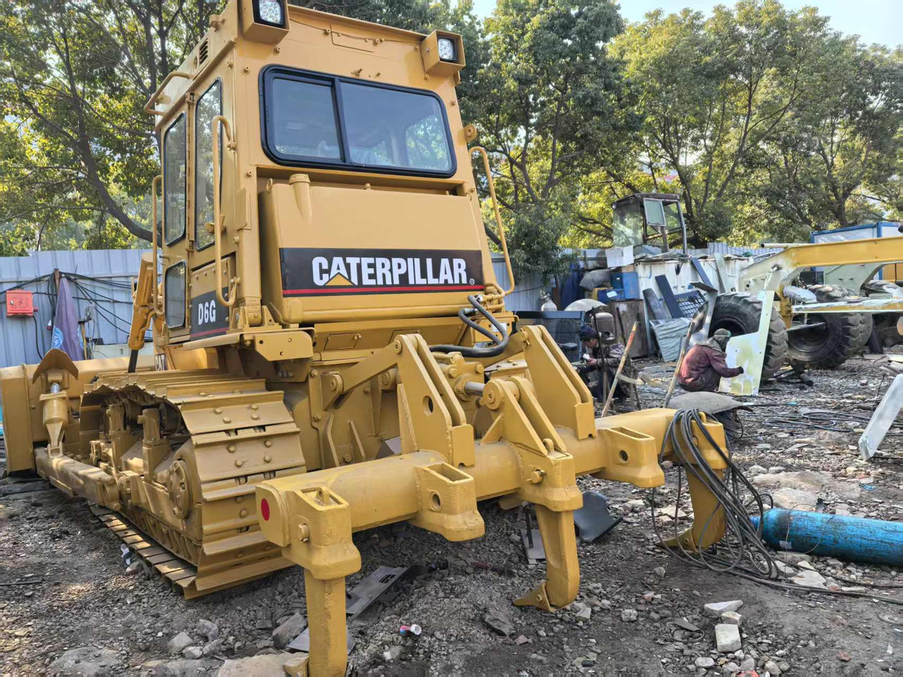 CATERPILLAR D6G - Bulldozer: foto 1 CATERPILLAR D6G - Bulldozer: foto 1