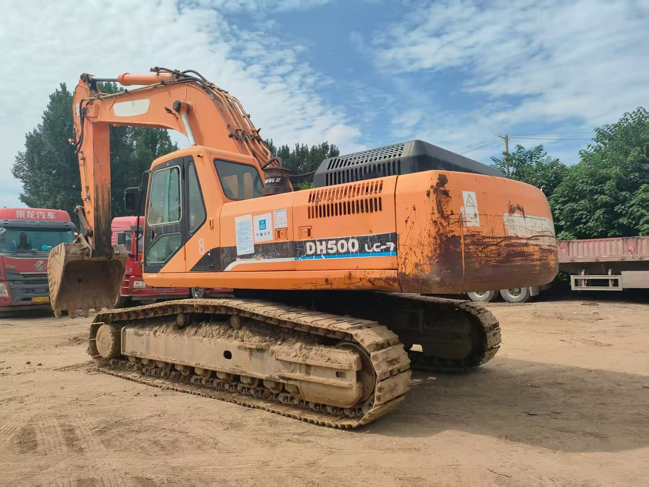 DOOSAN DH500LC-7 - Excavadora de cadenas: foto 1 DOOSAN DH500LC-7 - Excavadora de cadenas: foto 1