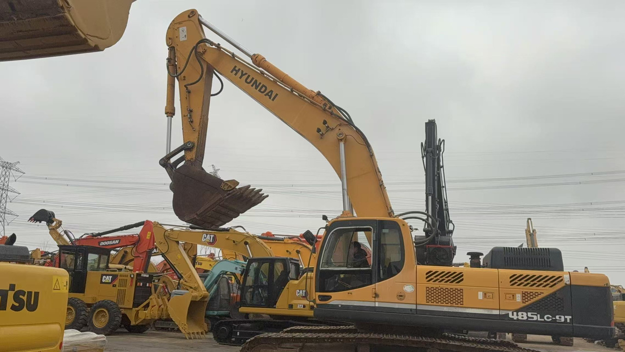 HYUNDAI R485LC-9T - Excavadora de cadenas: foto 4 HYUNDAI R485LC-9T - Excavadora de cadenas: foto 4