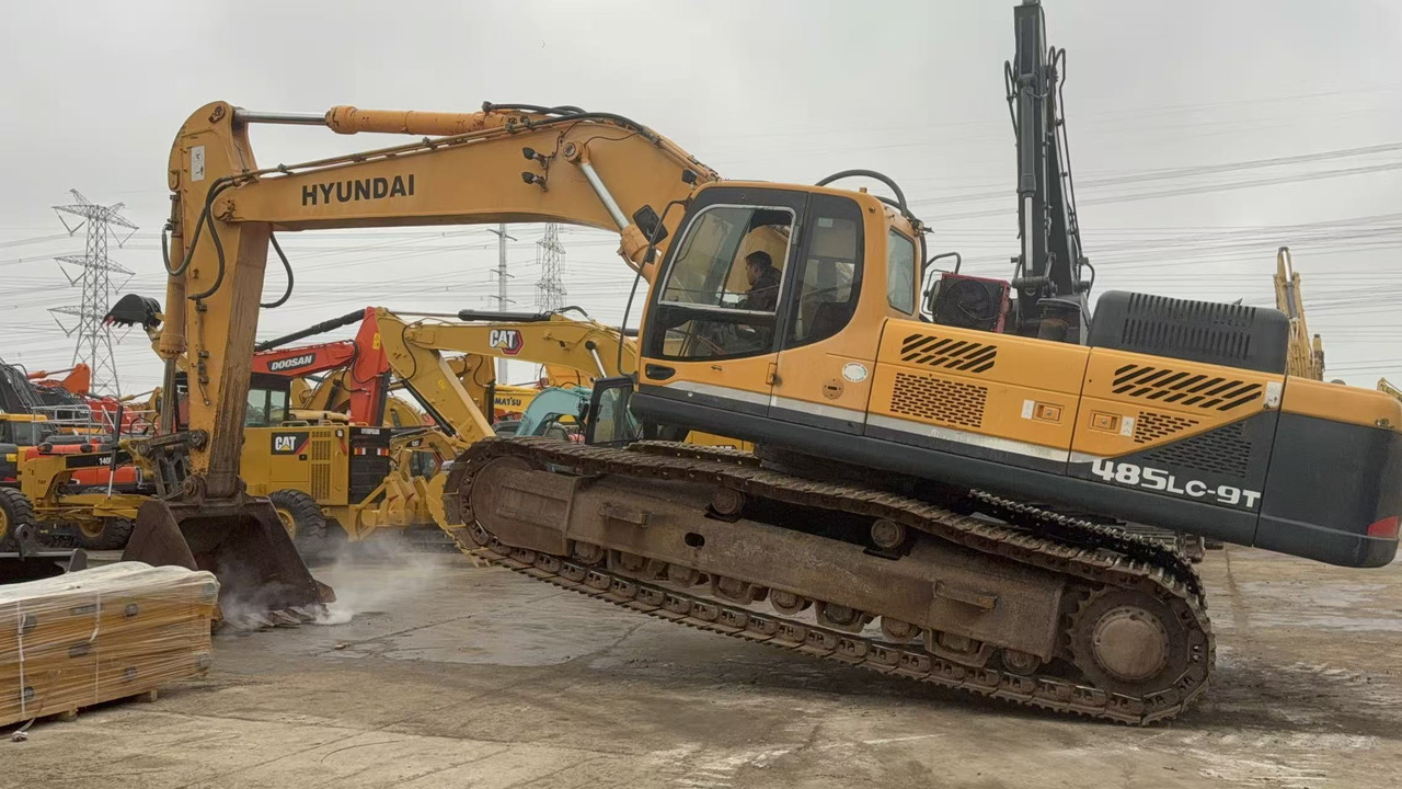 HYUNDAI R485LC-9T - Excavadora de cadenas: foto 2 HYUNDAI R485LC-9T - Excavadora de cadenas: foto 2
