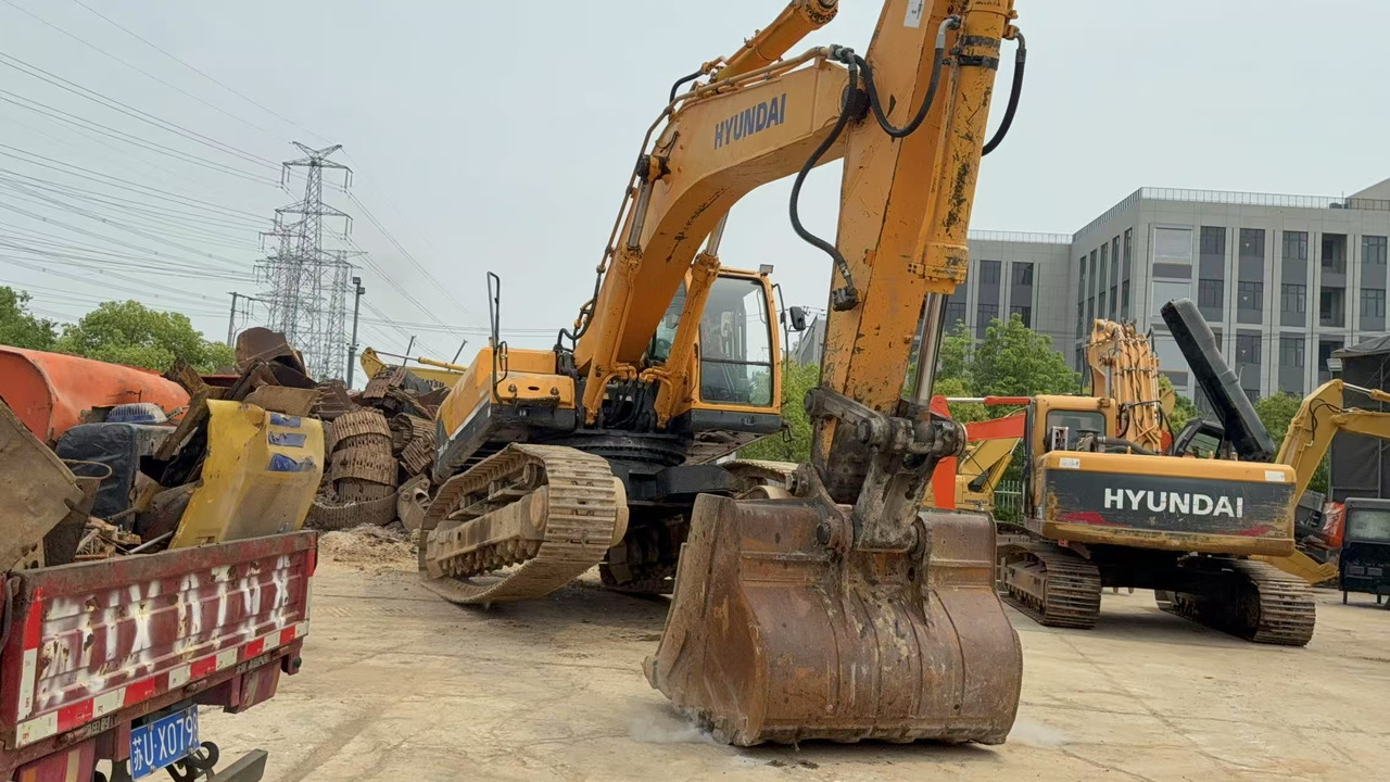 HYUNDAI R520 - Excavadora de cadenas: foto 1 HYUNDAI R520 - Excavadora de cadenas: foto 1
