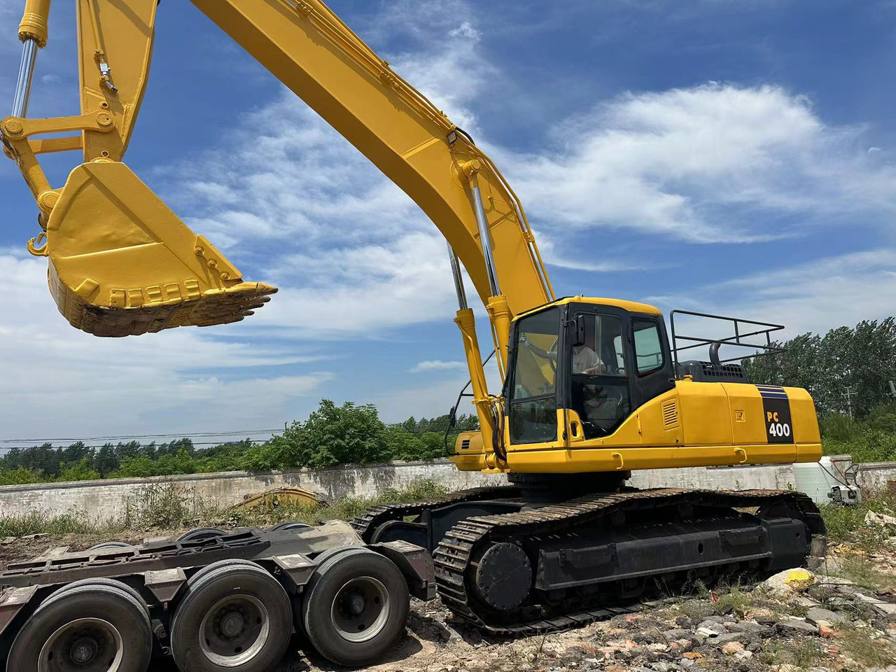 KOMATSU PC400-7 - Excavadora de cadenas: foto 1 KOMATSU PC400-7 - Excavadora de cadenas: foto 1