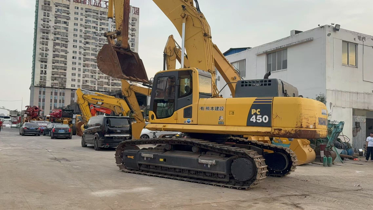 KOMATSU PC450-8 - Excavadora de cadenas: foto 1 KOMATSU PC450-8 - Excavadora de cadenas: foto 1