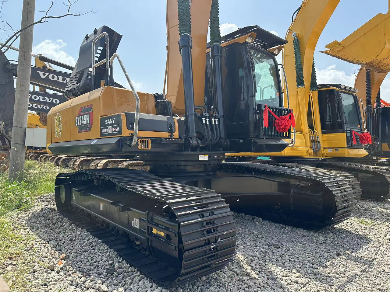 SANY SY245H - Excavadora de cadenas: foto 4 SANY SY245H - Excavadora de cadenas: foto 4