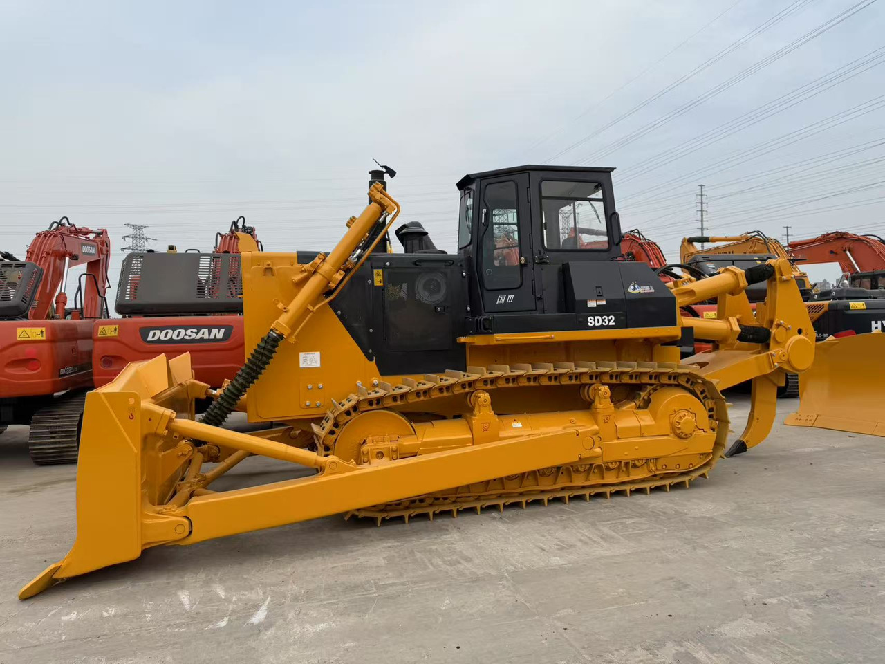 SHANTUI SD32 - Bulldozer: foto 5 SHANTUI SD32 - Bulldozer: foto 5