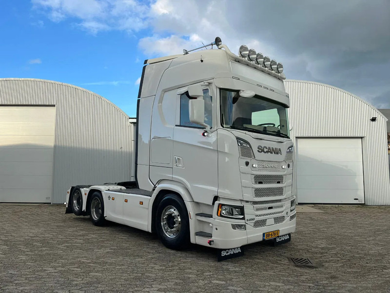 Scania 650S V8 NGS S650 - Cabeza tractora: foto 1 Scania 650S V8 NGS S650 - Cabeza tractora: foto 1