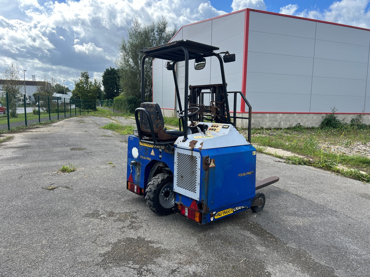 PALFINGER CRAYLER PALFINGER CRAYLER F3 151 - Carretilla elevadora transportable: foto 2 PALFINGER CRAYLER PALFINGER CRAYLER F3 151 - Carretilla elevadora transportable: foto 2