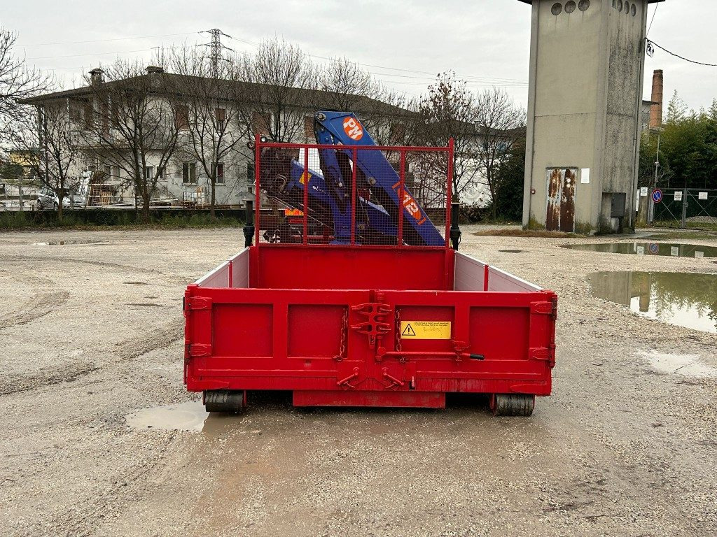 CONTAINER SCARRABILE NUOVO A PIANALE CON GRU - Contenedor de gancho: foto 4 CONTAINER SCARRABILE NUOVO A PIANALE CON GRU - Contenedor de gancho: foto 4