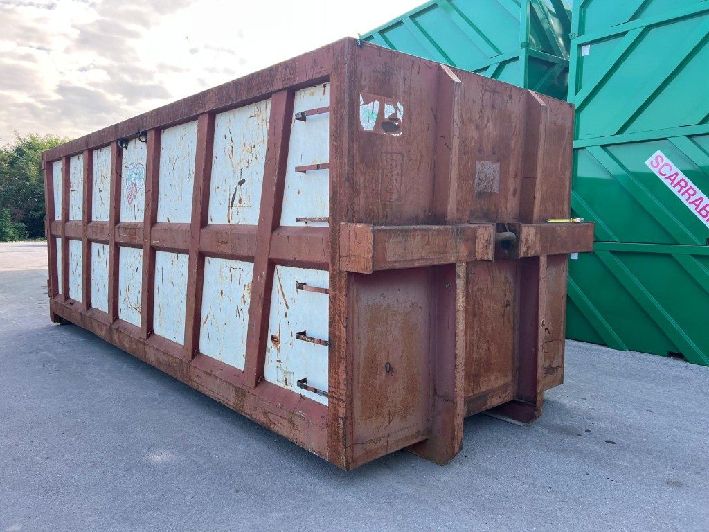 CONTAINER SCARRABILE USATO A CIELO APERTO - Contenedor de gancho: foto 1 CONTAINER SCARRABILE USATO A CIELO APERTO - Contenedor de gancho: foto 1