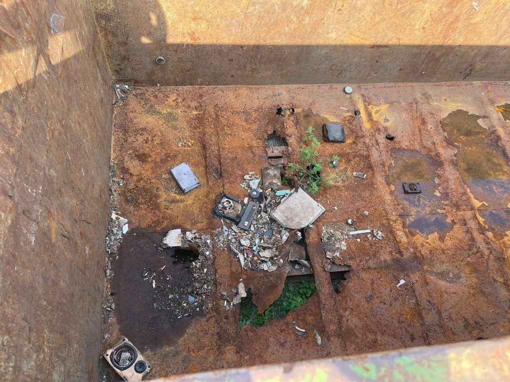 CONTAINER SCARRABILE USATO A CIELO APERTO - Contenedor de gancho: foto 5 CONTAINER SCARRABILE USATO A CIELO APERTO - Contenedor de gancho: foto 5