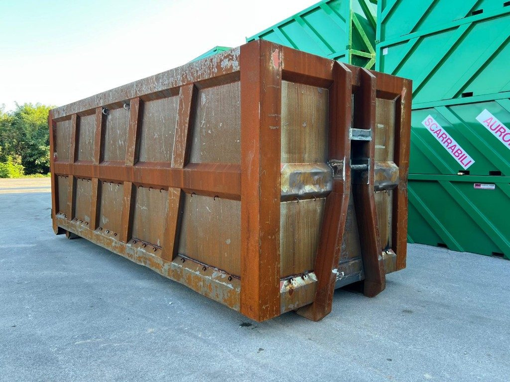 CONTAINER SCARRABILE USATO A CIELO APERTO - Contenedor de gancho: foto 2 CONTAINER SCARRABILE USATO A CIELO APERTO - Contenedor de gancho: foto 2